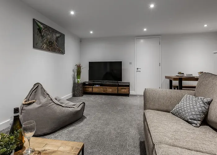 Victoria Place - 3-Bed Apartment, Parking, Wi-Fi