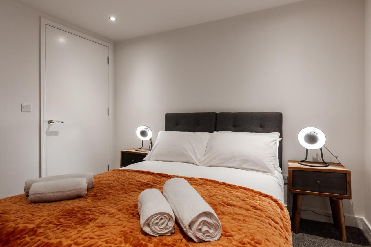 Victoria Place - 3-bed Apartment, Parking, Wi-fi *