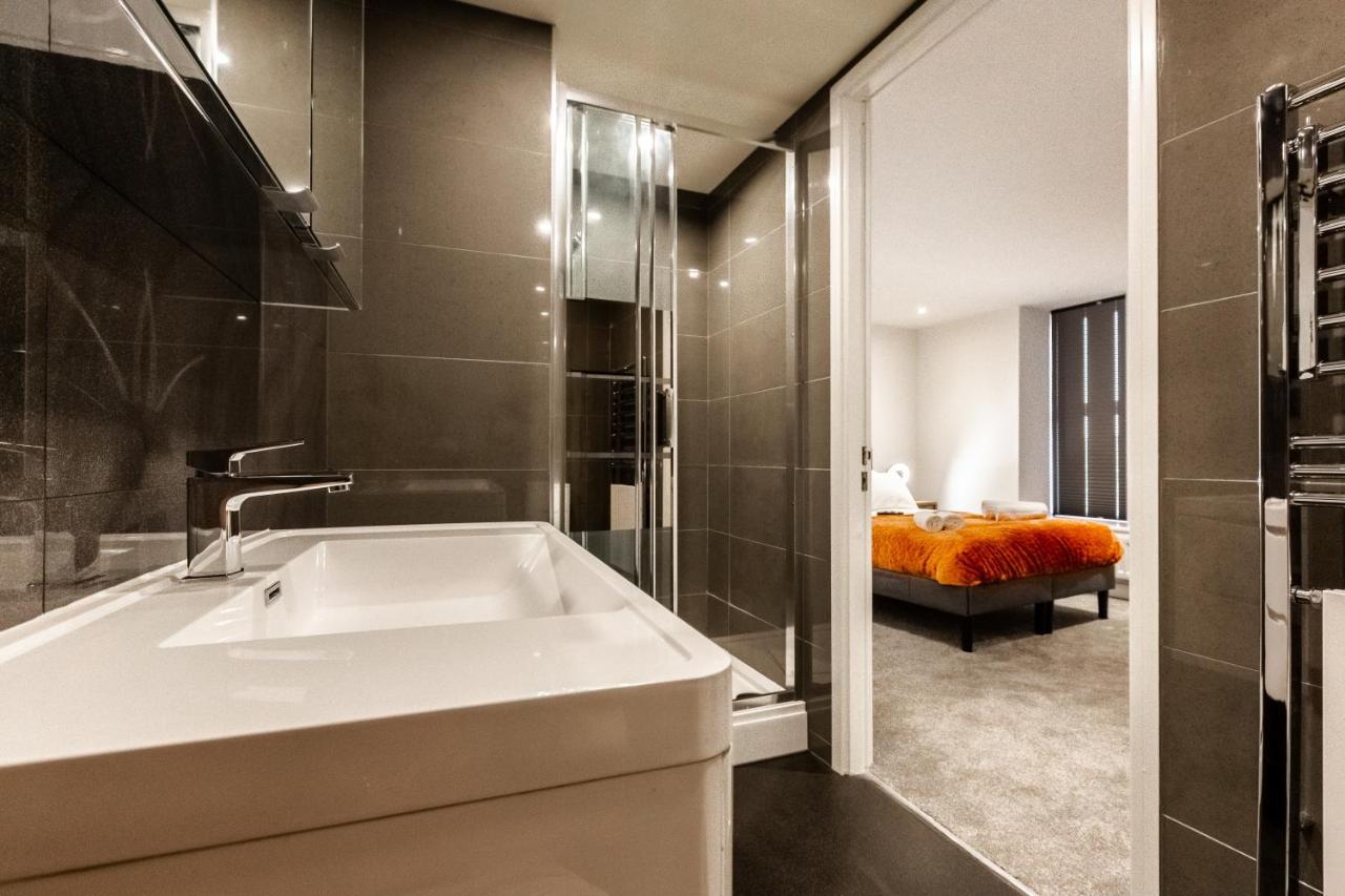 Victoria Place - 3-bed Apartment, Parking, Wi-fi Apartment *