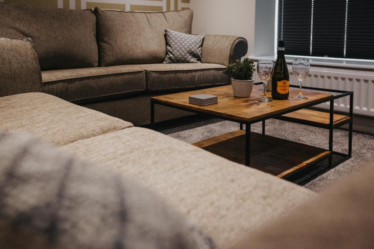 Apartment Victoria Place - 3-bed Apartment, Parking, Wi-fi *